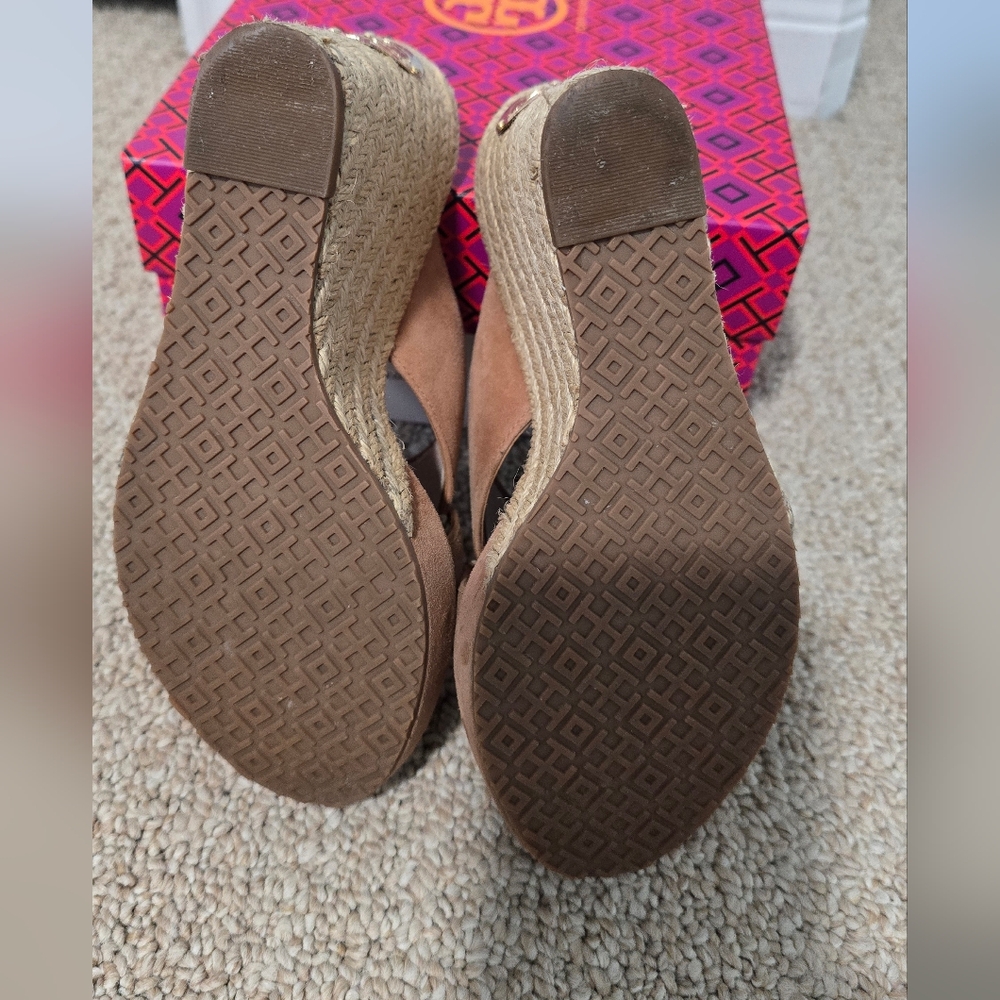 Tory Burch Bailey Wedge Mule Sandal - Picture 5 of 7